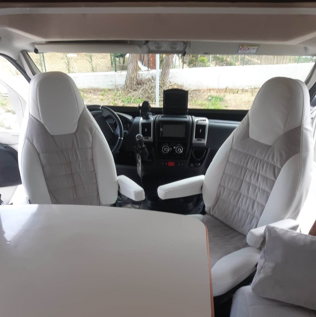 CAMPER DRIVER'S SEAT COVERS DUCATO 2018/2025