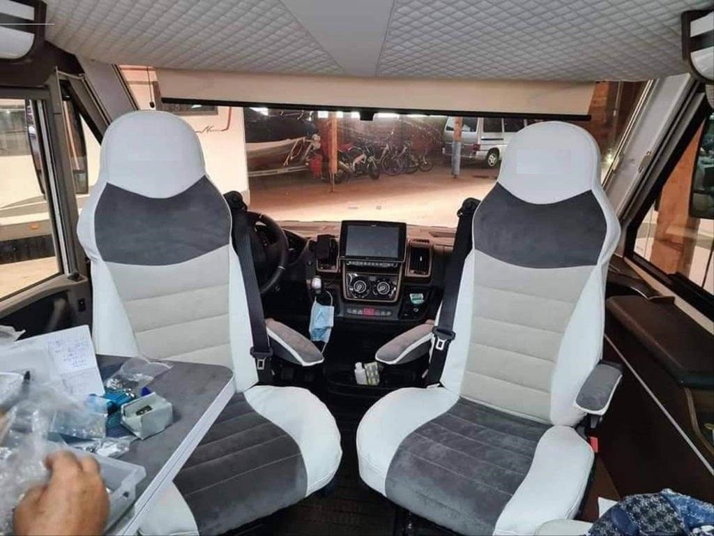 CAMPER DRIVER'S SEAT COVERS AGUTI 2018/2025